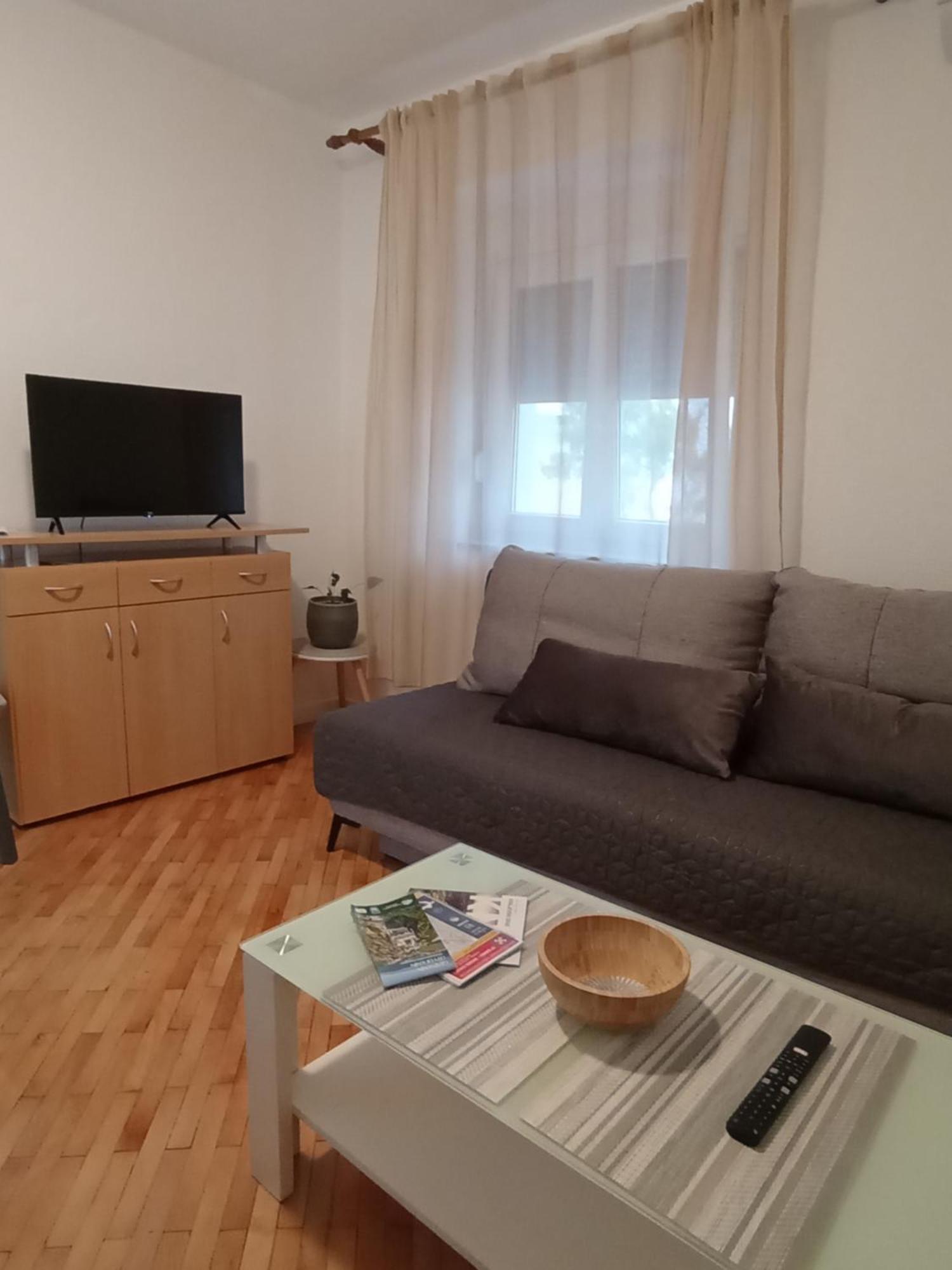 Luce Appartement Kijevo Buitenkant foto