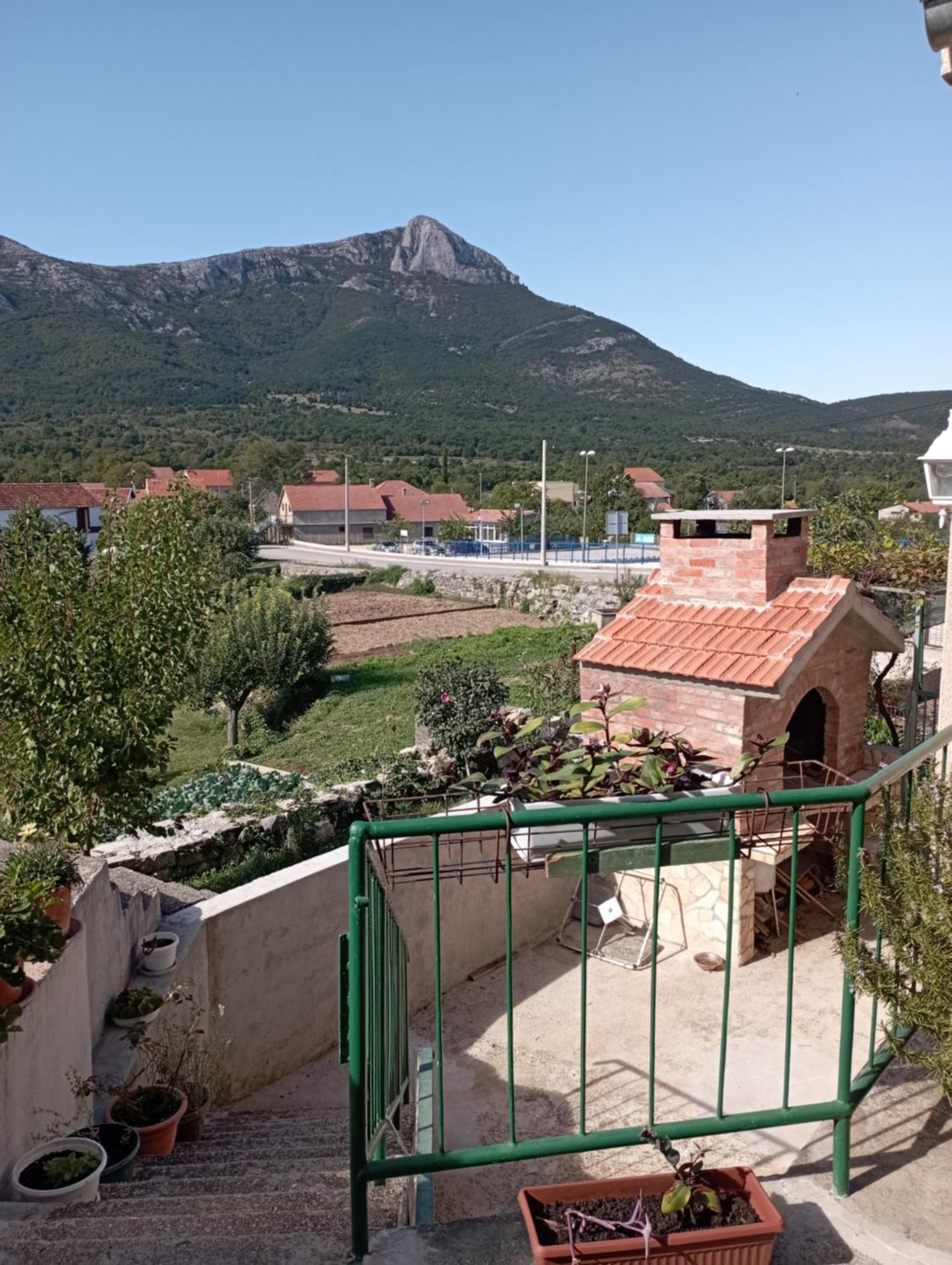 Luce Appartement Kijevo Buitenkant foto